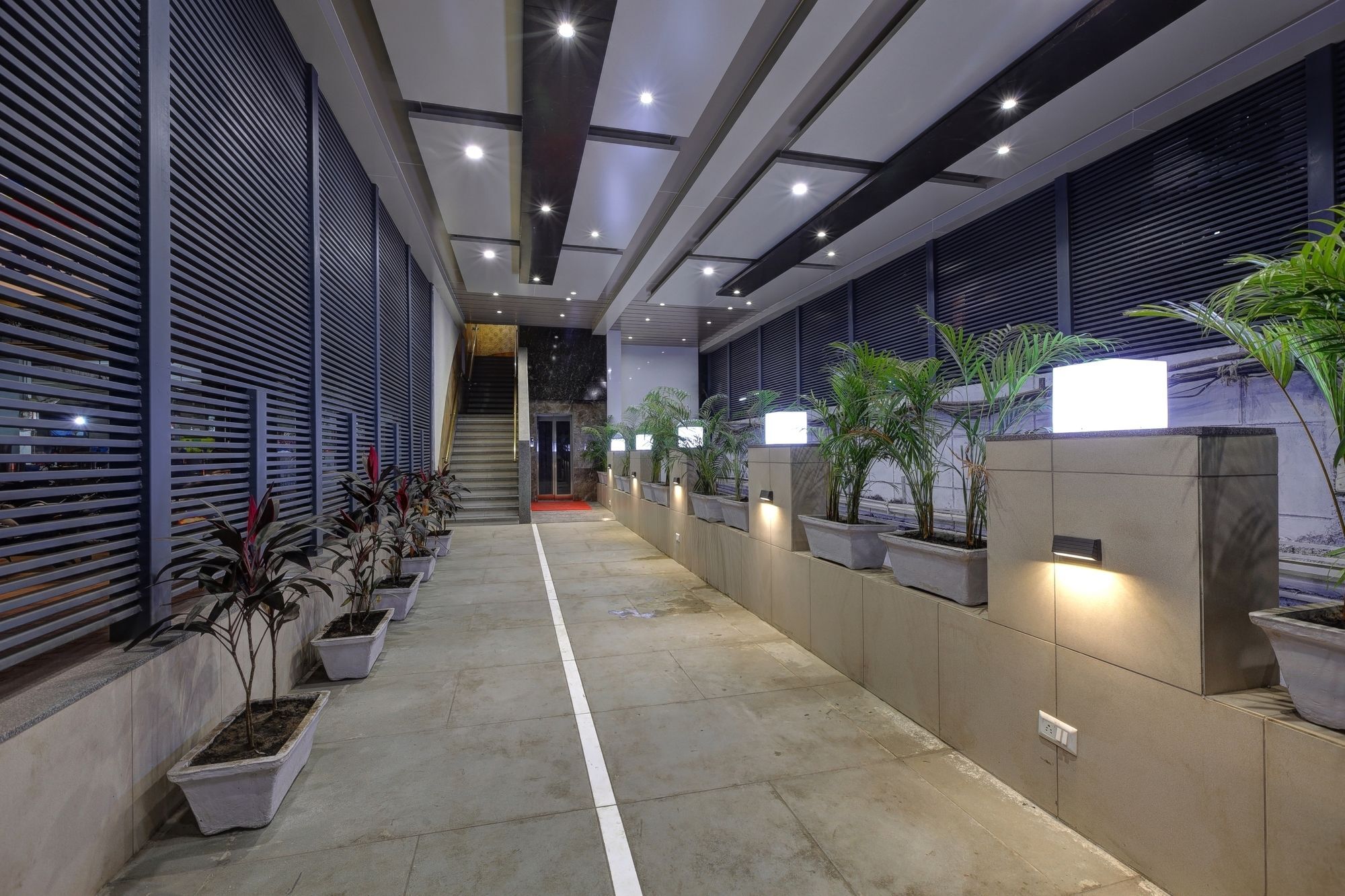Hotel The Lotus Park Ahmedabad Exterior foto